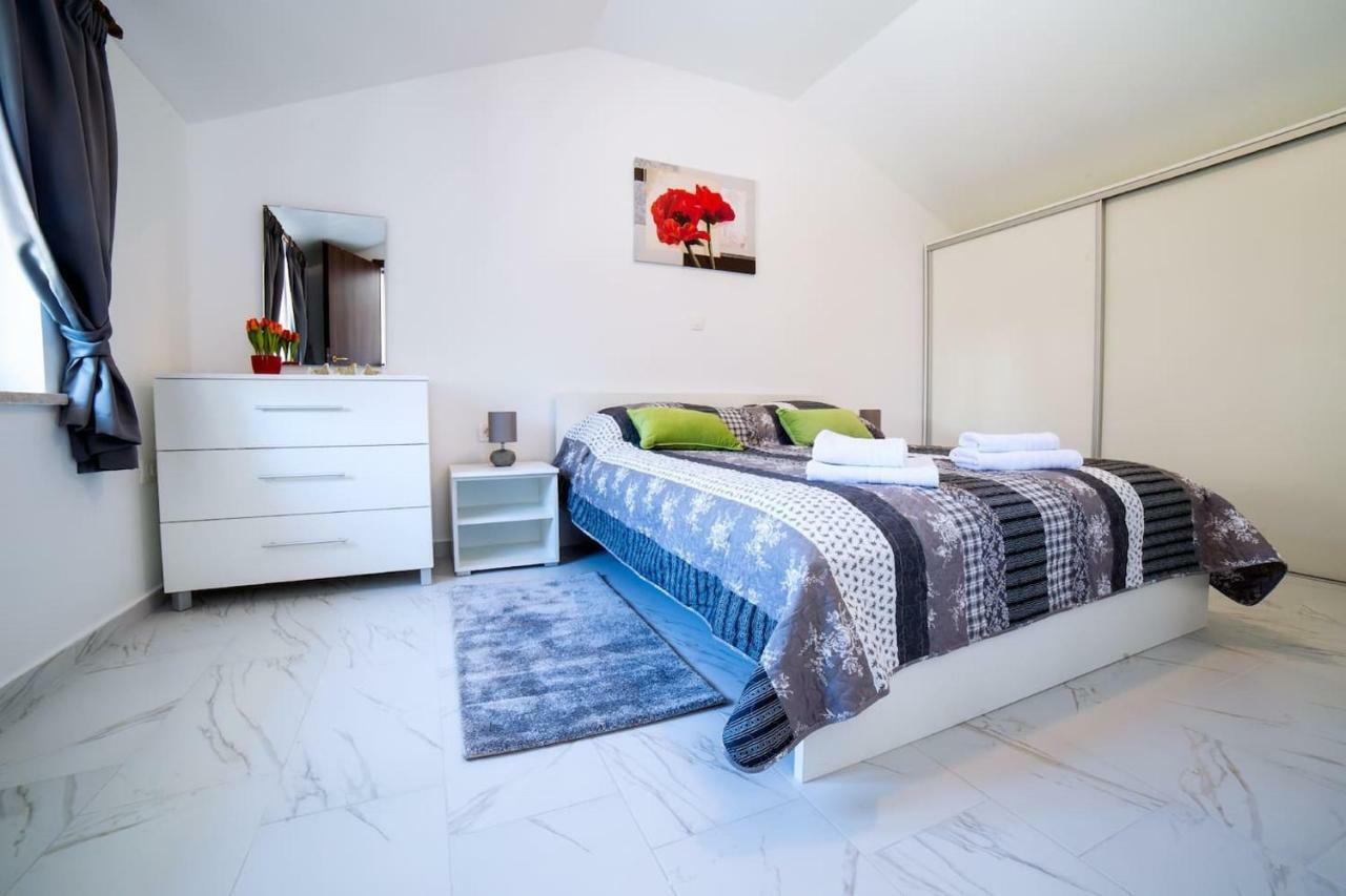 Apartment Podini Brseč Εξωτερικό φωτογραφία